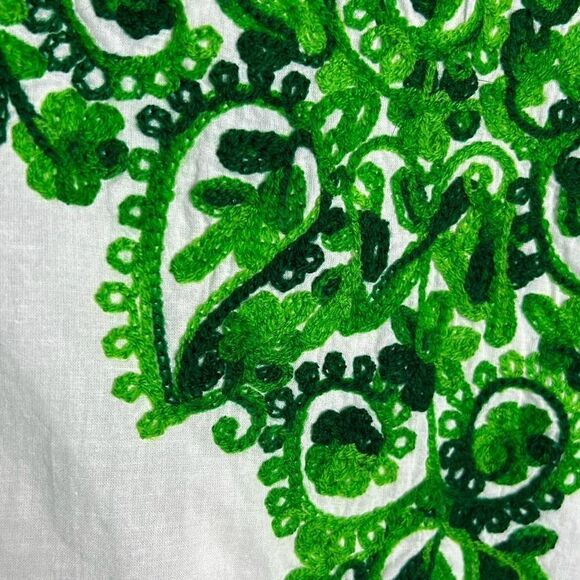 Embroidered Green Tunic Blouse Small Made in India - Picture 2 of 8